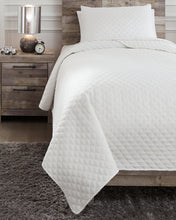 Load image into Gallery viewer, Ryter Twin Coverlet Set
