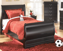 Load image into Gallery viewer, Huey Vineyard  Sleigh Bed
