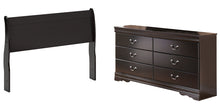 Load image into Gallery viewer, Huey Vineyard Queen Sleigh Headboard with Dresser
