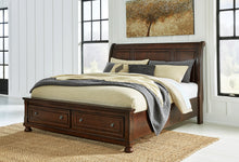 Load image into Gallery viewer, Robbinsdale  Sleigh Bed With Storage
