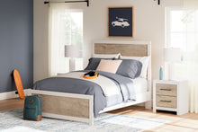 Load image into Gallery viewer, Charbitt Full Panel Bed with Nightstand
