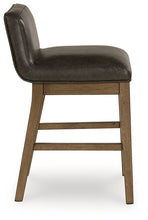 Load image into Gallery viewer, Cabalynn Upholstered Barstool (2/CN)
