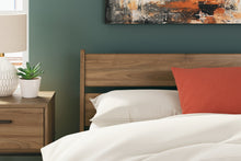 Load image into Gallery viewer, Deanlow Full Platform Panel Bed with Dresser, Chest and Nightstand
