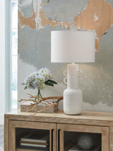 Load image into Gallery viewer, Perringhill Metal Table Lamp (1/CN)
