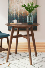 Load image into Gallery viewer, Lyncott Counter Height Dining Table and 4 Barstools
