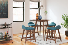 Load image into Gallery viewer, Lyncott Counter Height Dining Table and 4 Barstools
